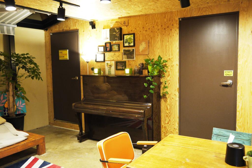 Lee & No Guesthouse Hongdae Seoul Exterior foto