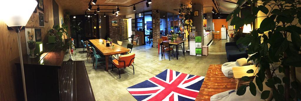 Lee & No Guesthouse Hongdae Seoul Exterior foto